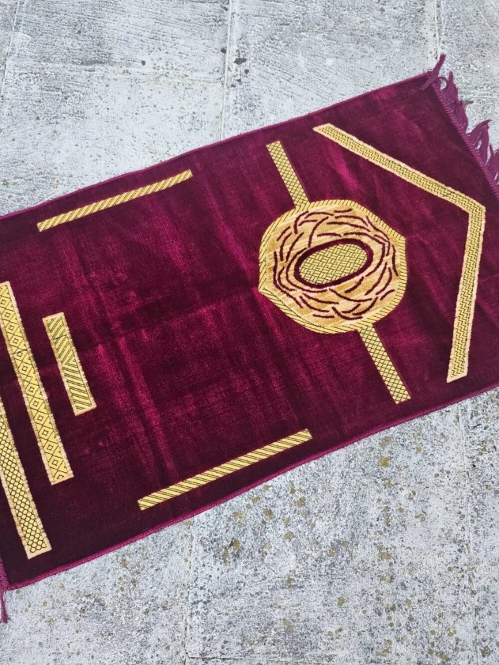 Prayer Rug Musalah Jai Namaz Burgundy Velvet Luxury Religious Islamic Rug - Picture 11 of 11